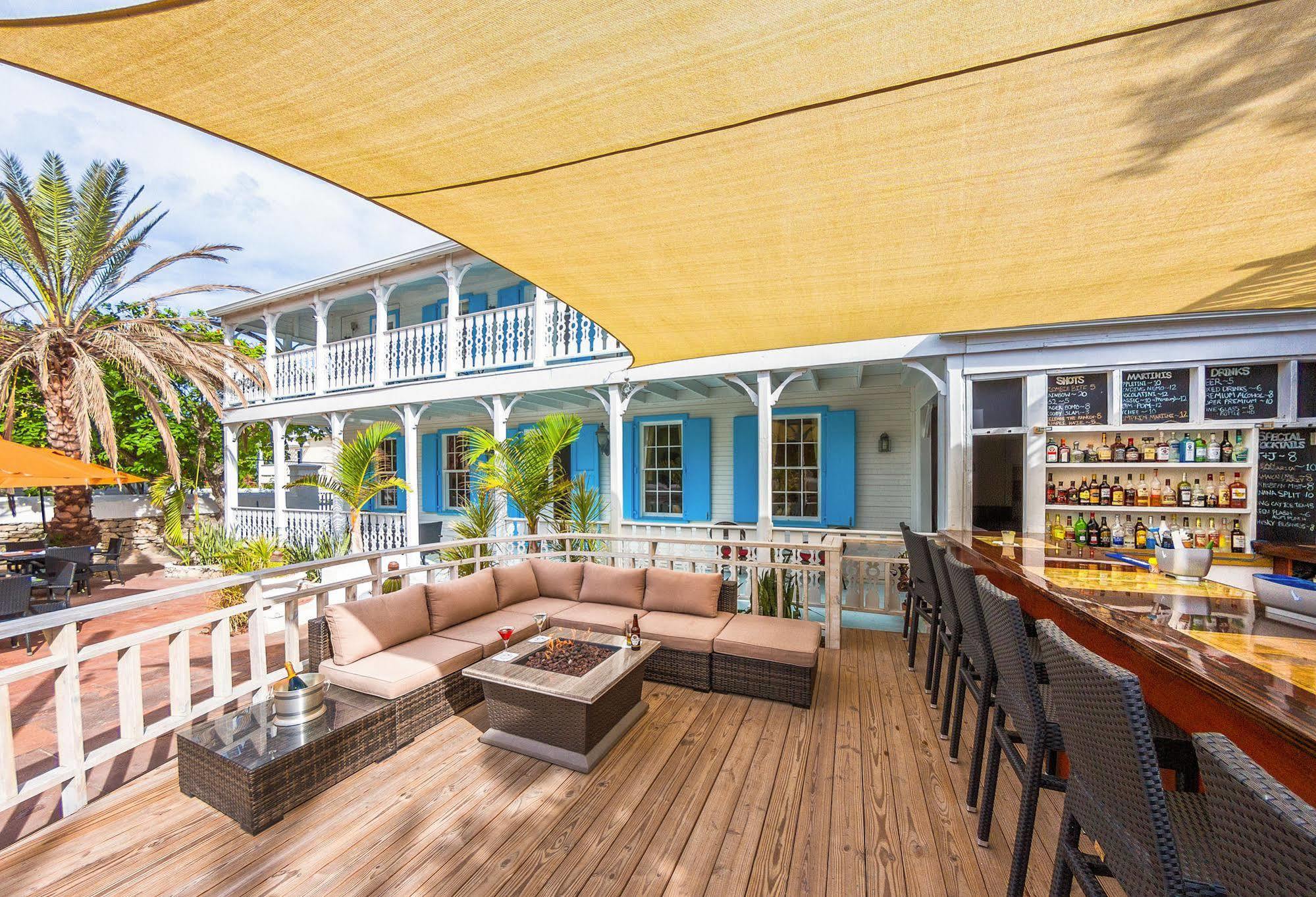 Turks Head Inne Grand Turk Exterior photo